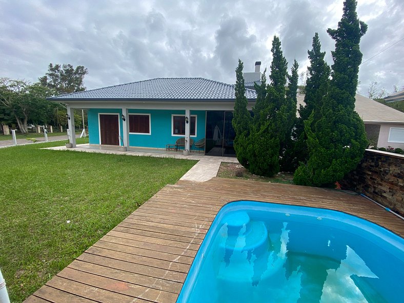 Casa com piscina no Lagoa Country Club