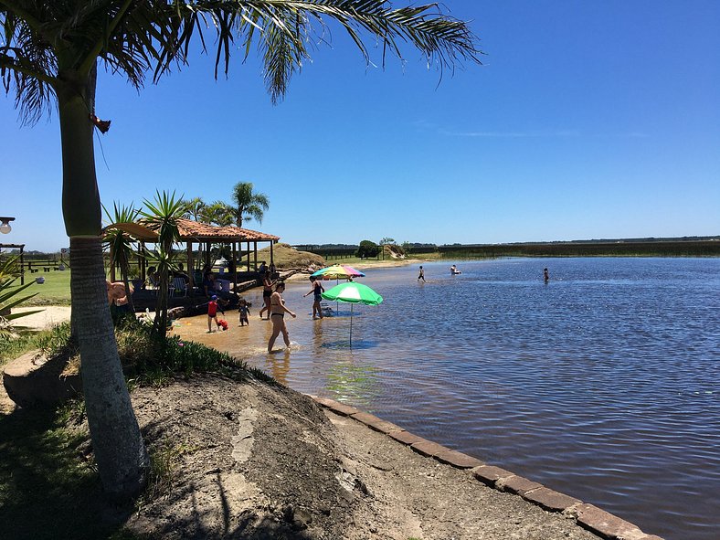 Casa com piscina no Lagoa Country Club